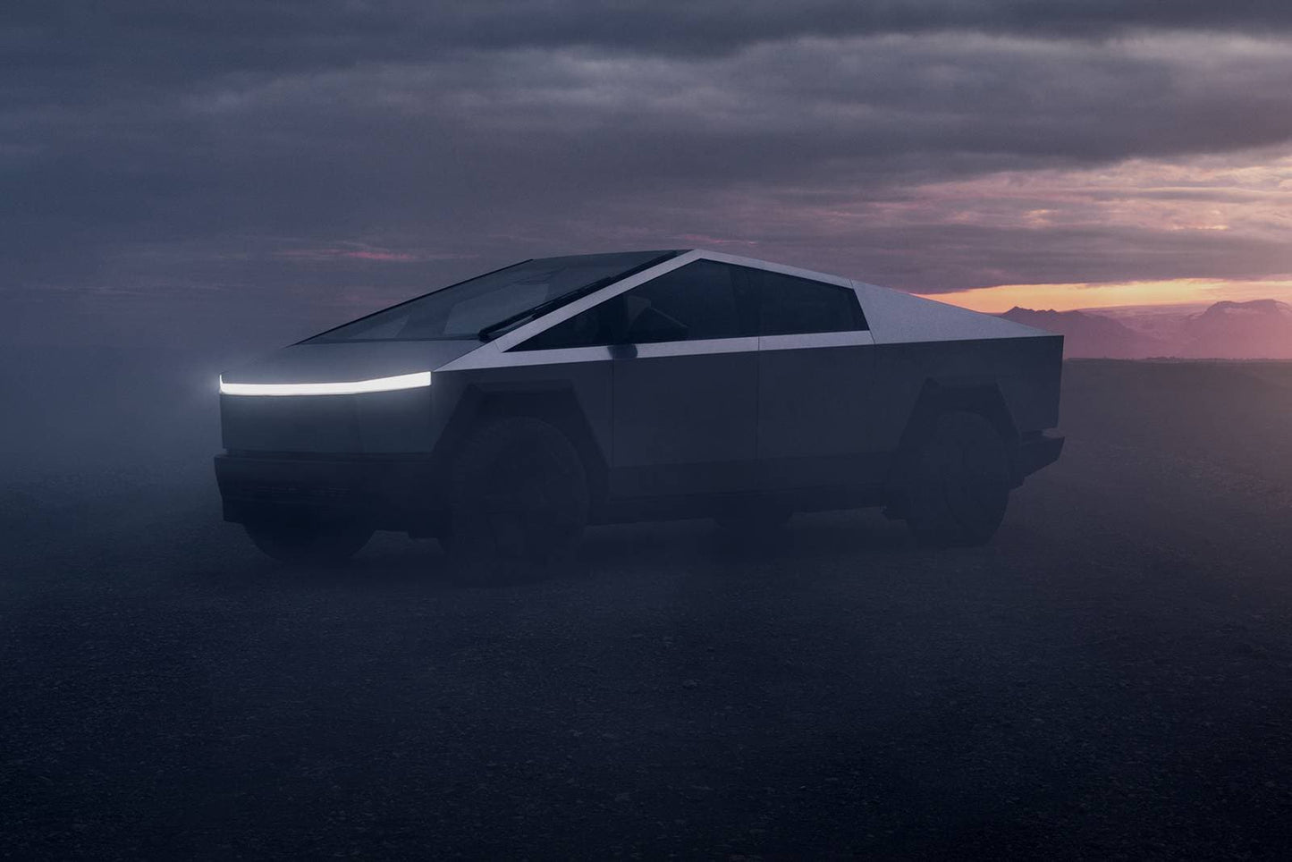 2025 Tesla Cybertruck Cyberbeast 4dr Crew Cab AWD SB (electric DD)