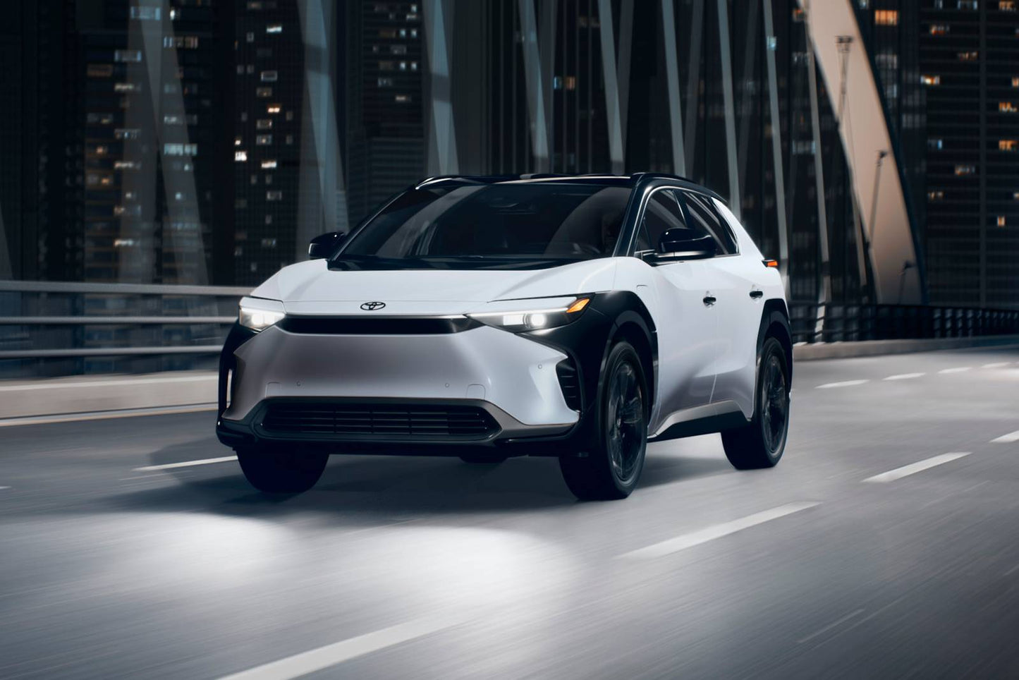 2025 Toyota bZ4X XLE 4dr SUV (electric DD)