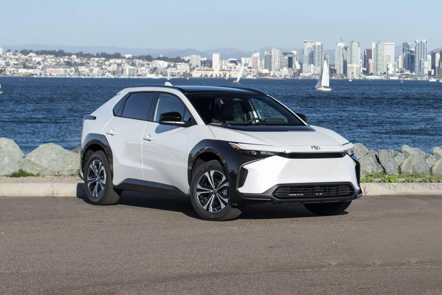 2025 Toyota bZ4X Nightshade 4dr SUV AWD (electric DD)