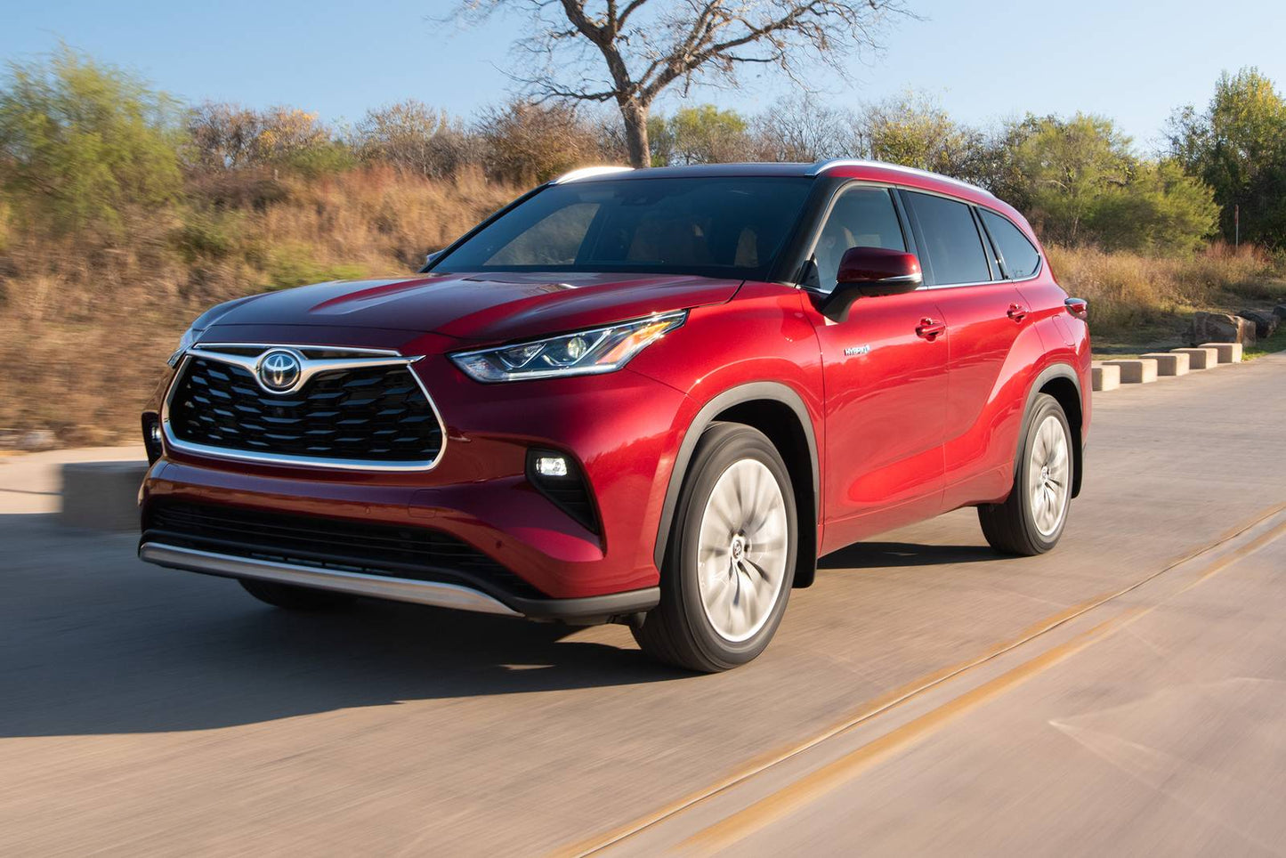 2025 Toyota Highlander Hybrid Limited 4dr SUV AWD (2.5L 4cyl gas/electric hybrid CVT)