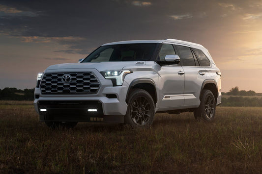 2025 Toyota Sequoia Platinum 4dr SUV 4WD (3.4L 6cyl Turbo gas/electric hybrid 10A)