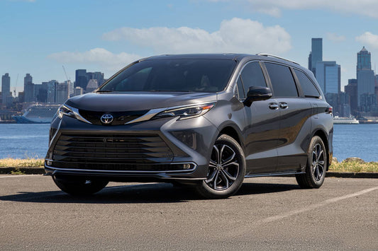 2025 Toyota Sienna Limited 7-Passenger 4dr Minivan AWD (2.5L 4cyl gas/electric hybrid CVT)