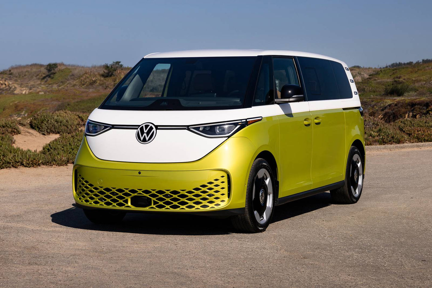 2025 Volkswagen ID. Buzz 1st Edition 4dr Minivan (electric DD)