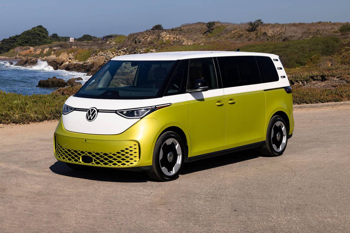 2025 Volkswagen ID. Buzz Pro S 4dr Minivan (electric DD)