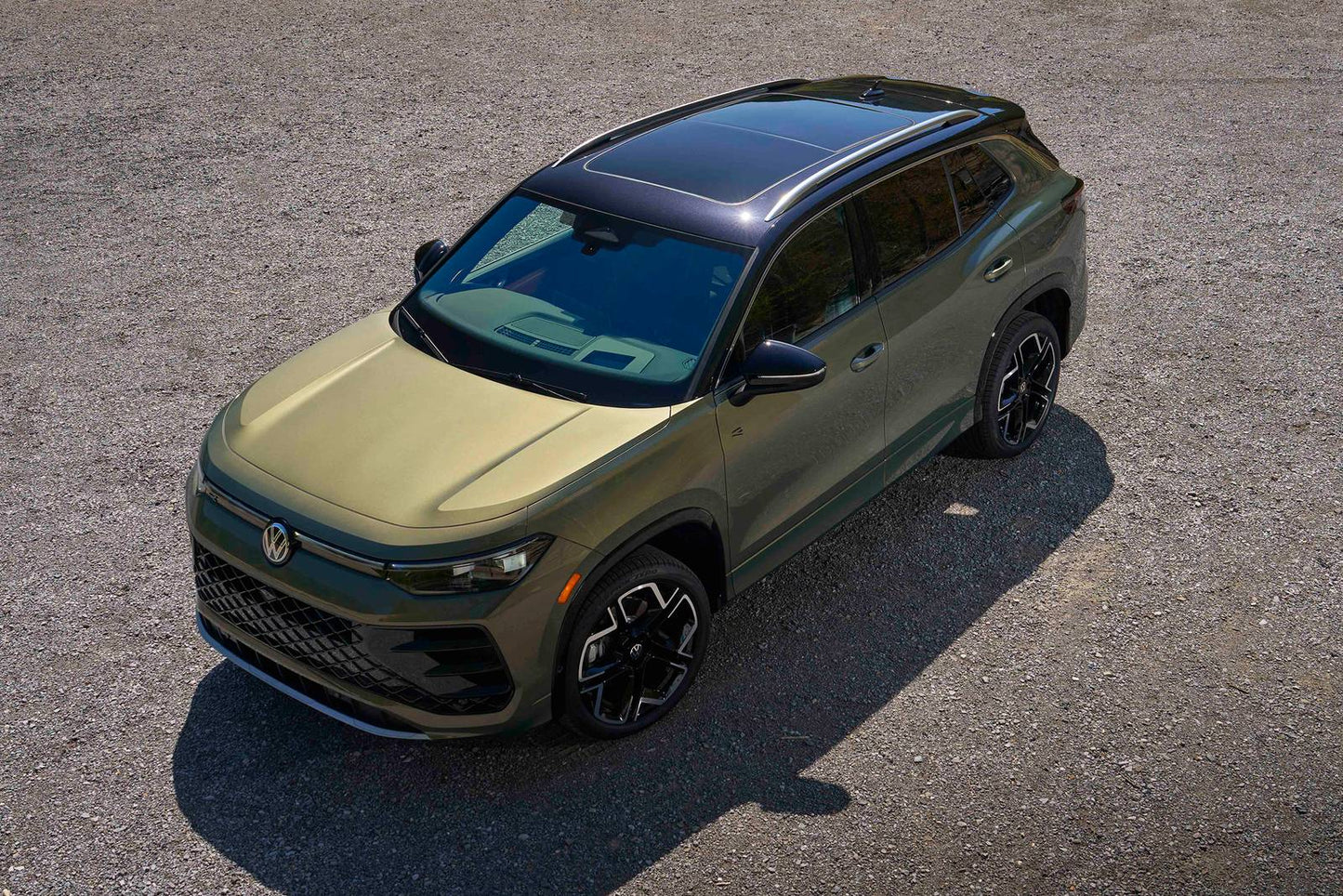 2025 Volkswagen Tiguan S 4dr SUV (2.0L 4cyl Turbo 8A)