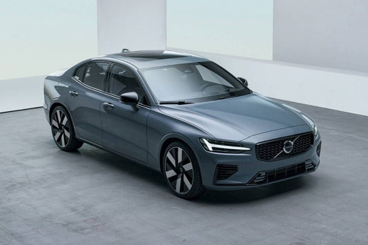 2025 Volvo S60 B5 Core 4dr Sedan (2.0L 4cyl Turbo gas/electric mild hybrid 8A)