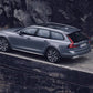 2025 Volvo V90 Cross Country B6 Plus 4dr Wagon AWD (2.0L 4cyl Twincharger gas/electric mild hybrid 8A)