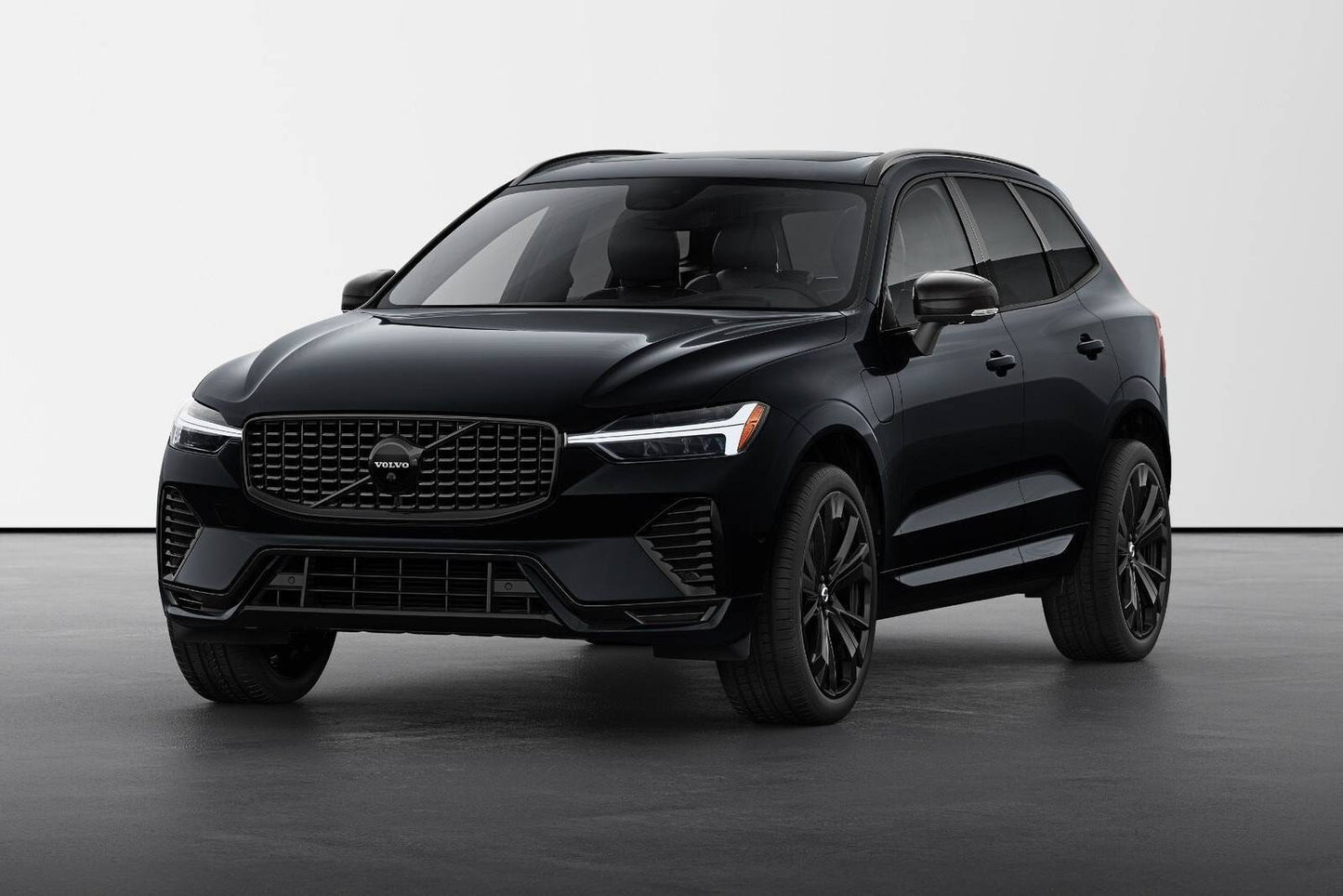 2025 Volvo XC60 T8 Core 4dr SUV AWD (2.0L 4cyl Turbo gas/electric plug-in hybrid 8A)