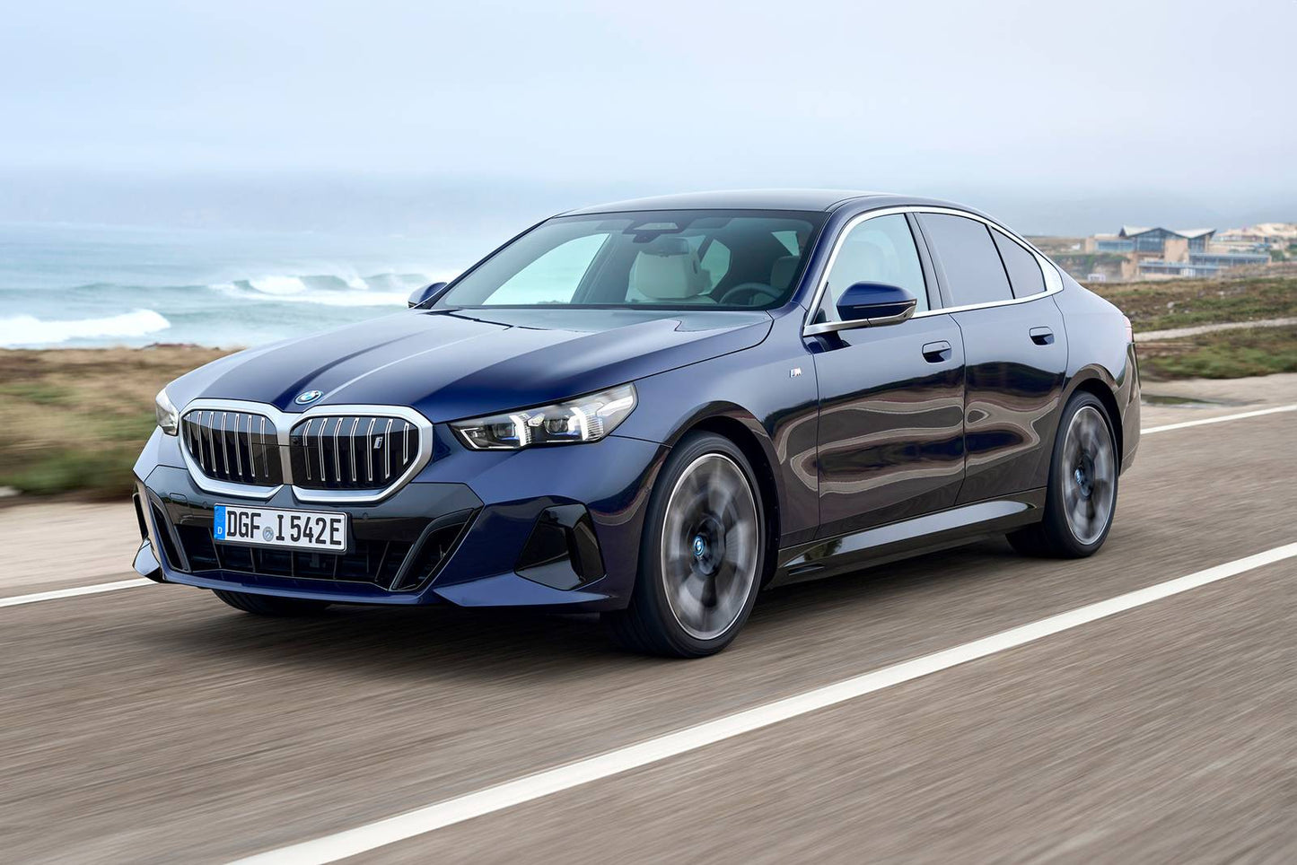 2026 BMW i5 xDrive40 4dr Sedan AWD (electric DD)