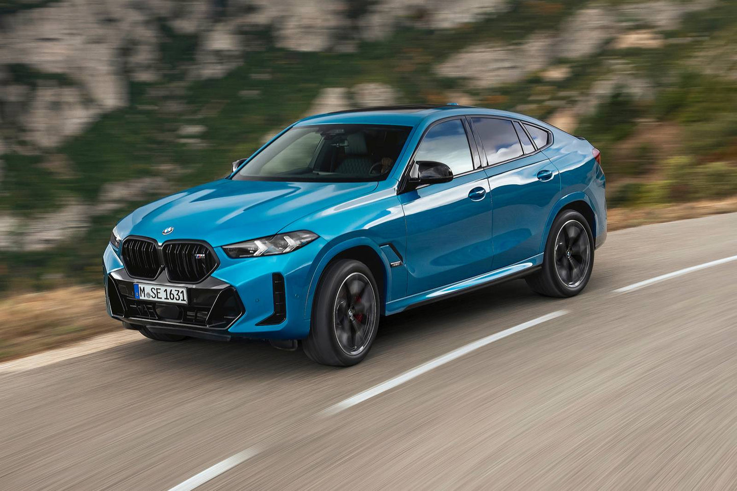 2026 BMW X6 xDrive40i 4dr SUV AWD (3.0L 6cyl Turbo gas/electric mild hybrid 8A)