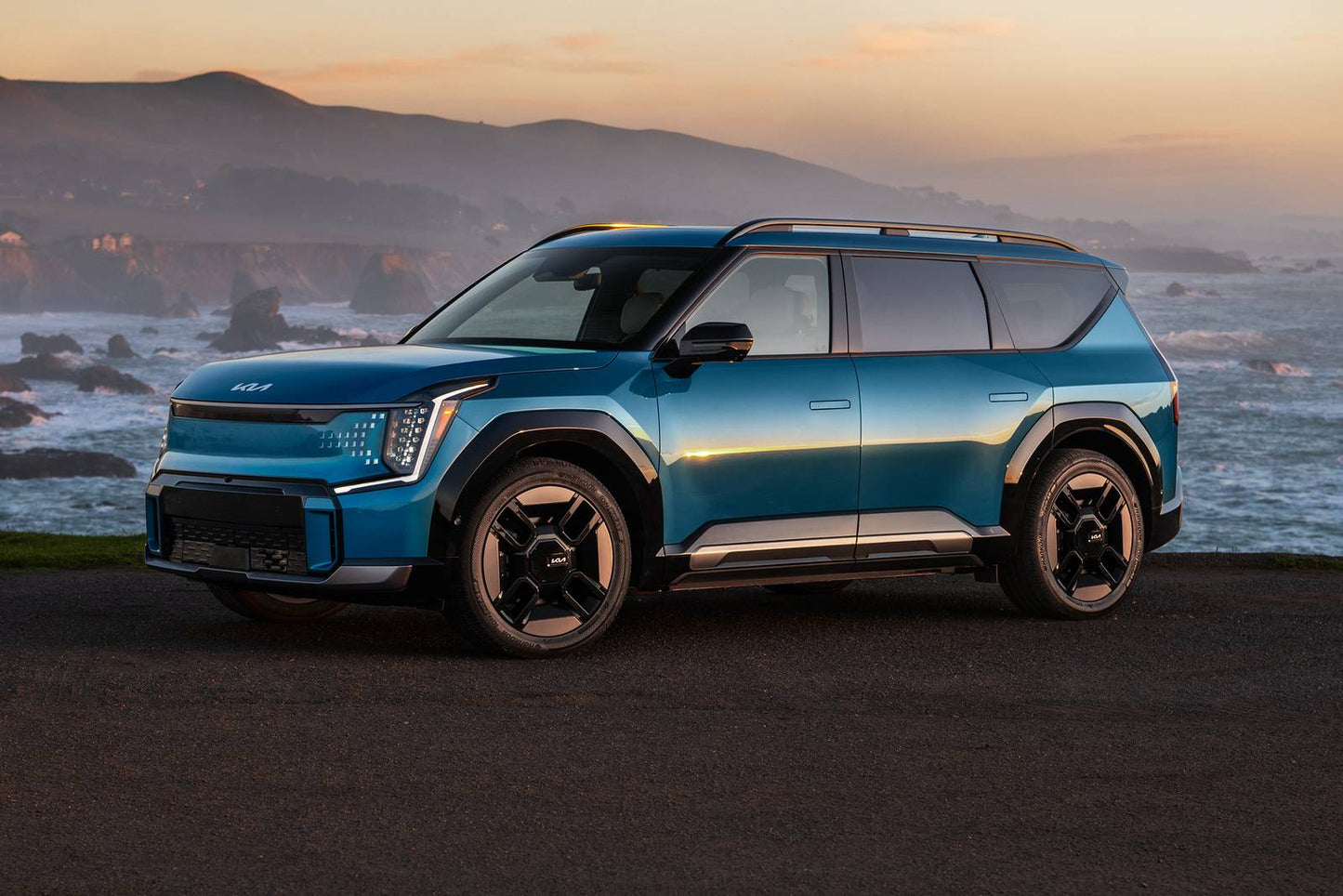 2026 Kia EV9 Wind 4dr SUV AWD (electric DD)